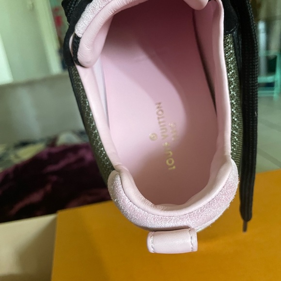 LV MULTICOLORED - Picture 4 of 5